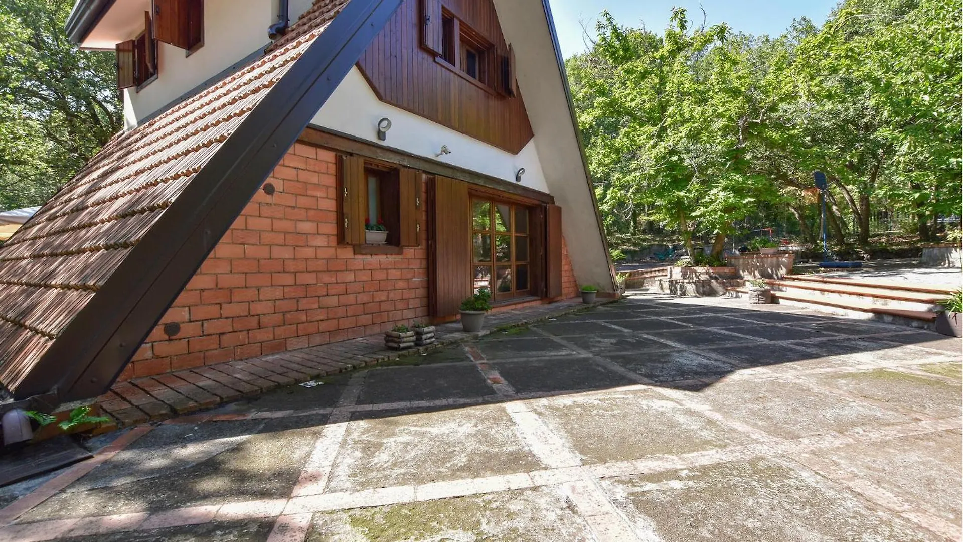 Vakantiehuis 3 Bedroom Lovely Home In Trecastagni Italië